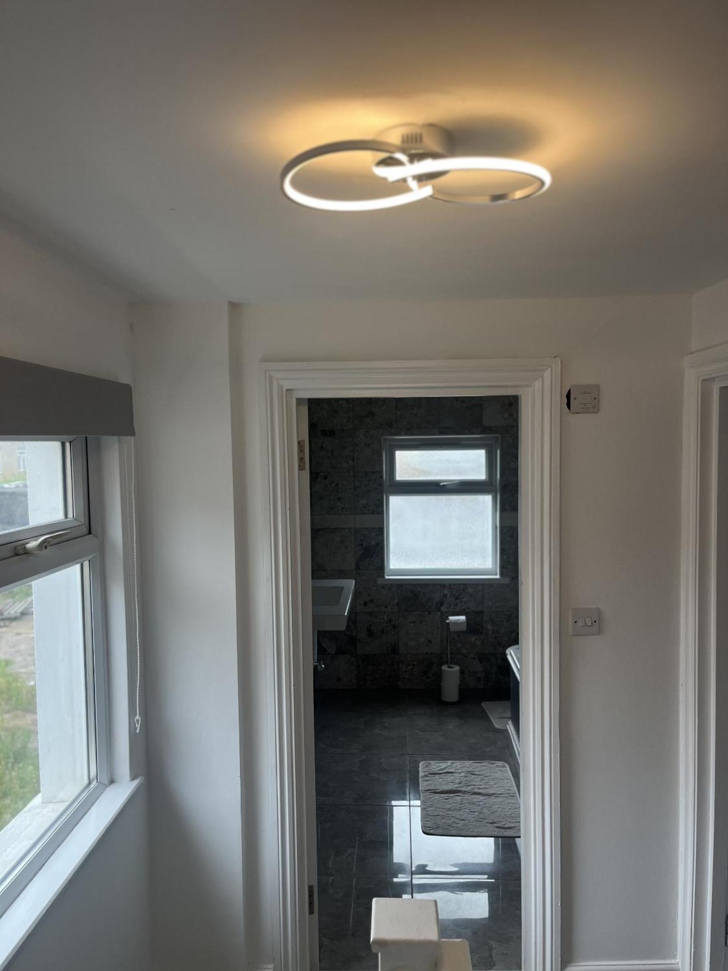 City Reach Retreat Spacious 4Bed House Startford Maryland Great Transport Links Londra Esterno foto