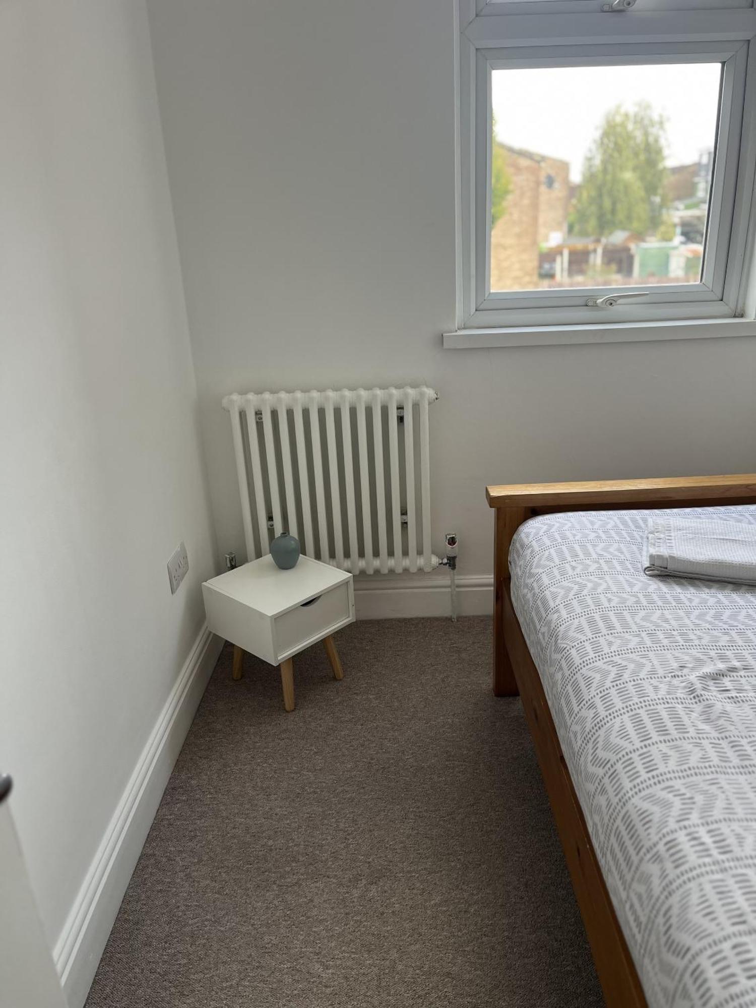 City Reach Retreat Spacious 4Bed House Startford Maryland Great Transport Links Londra Esterno foto